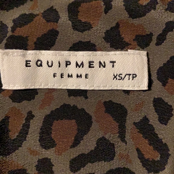 SOLD EQUIPMENT Femme Leopard Print 100% silk Shirt. - Picture 2 of 10